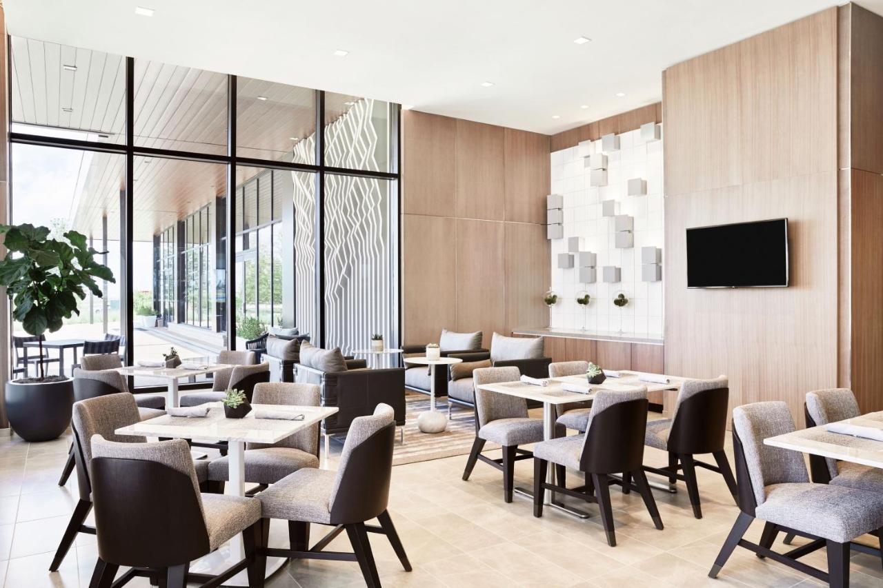 Hotel By Marriott Dallas 3*