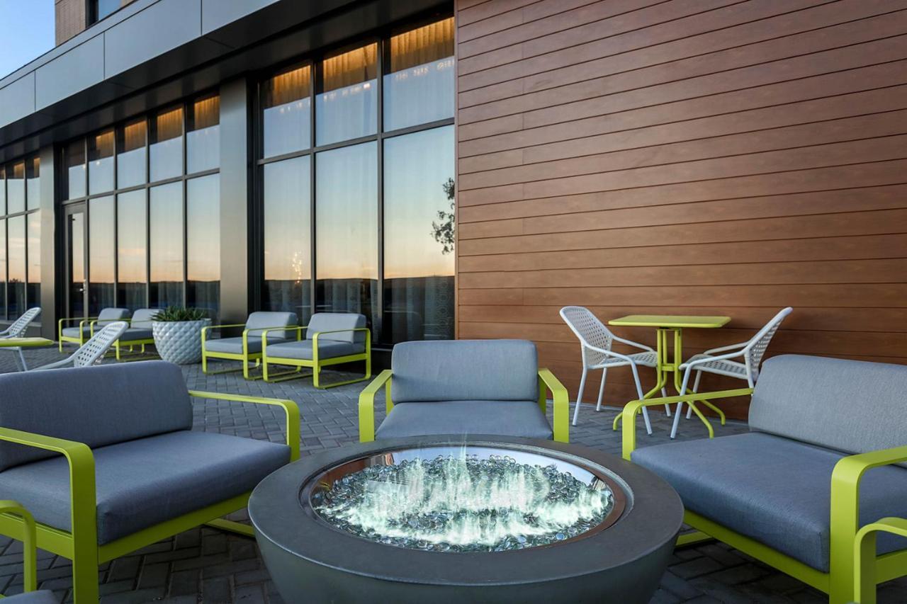 By Marriott Dallas