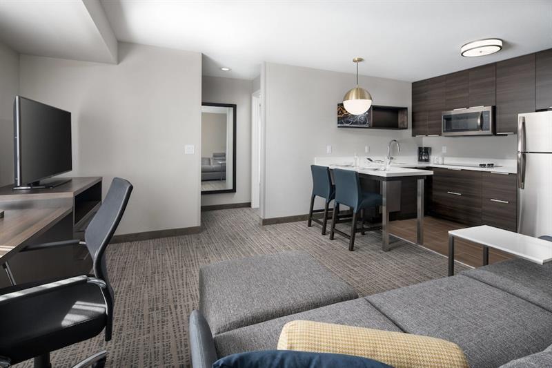 Hotel By Marriott Dallas 3*