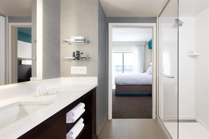 By Marriott Dallas Hotel 3*