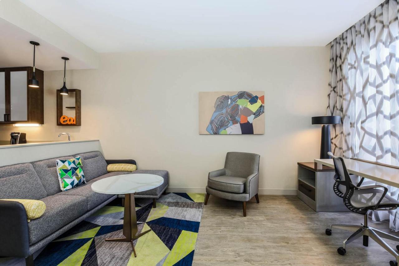 Hotel By Marriott Dallas 3*