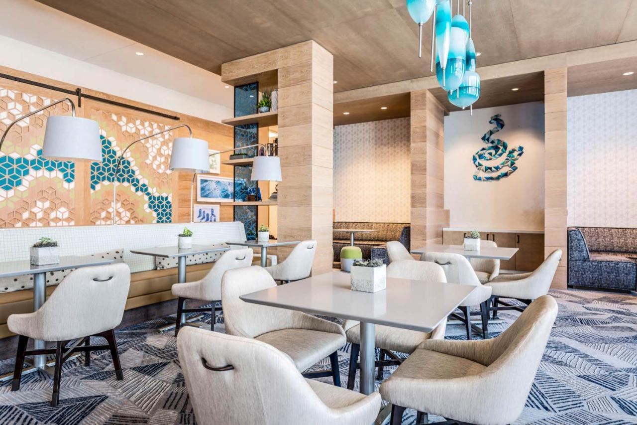 Hotel By Marriott Dallas